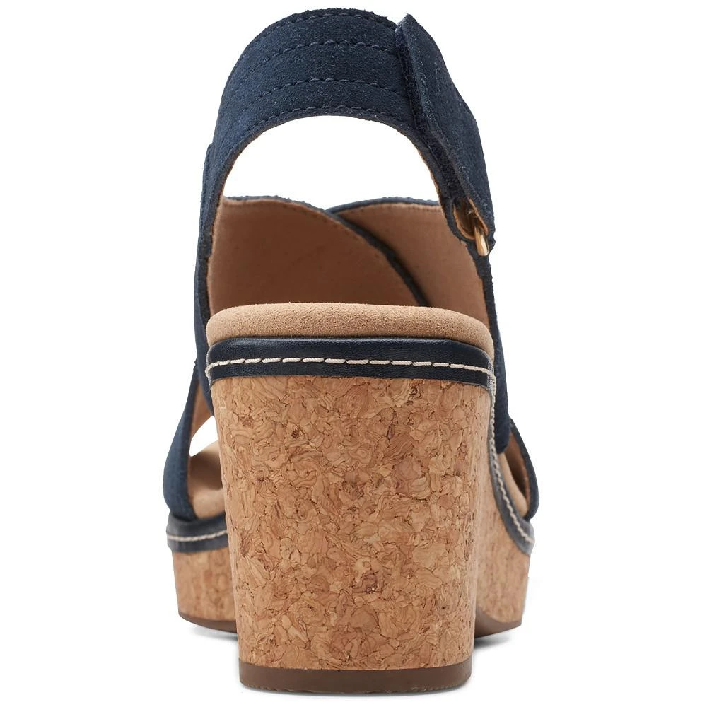 商品Clarks|Women's Giselle Cove Slingback Platform Wedge Sandals,价格¥741,第3张图片详细描述