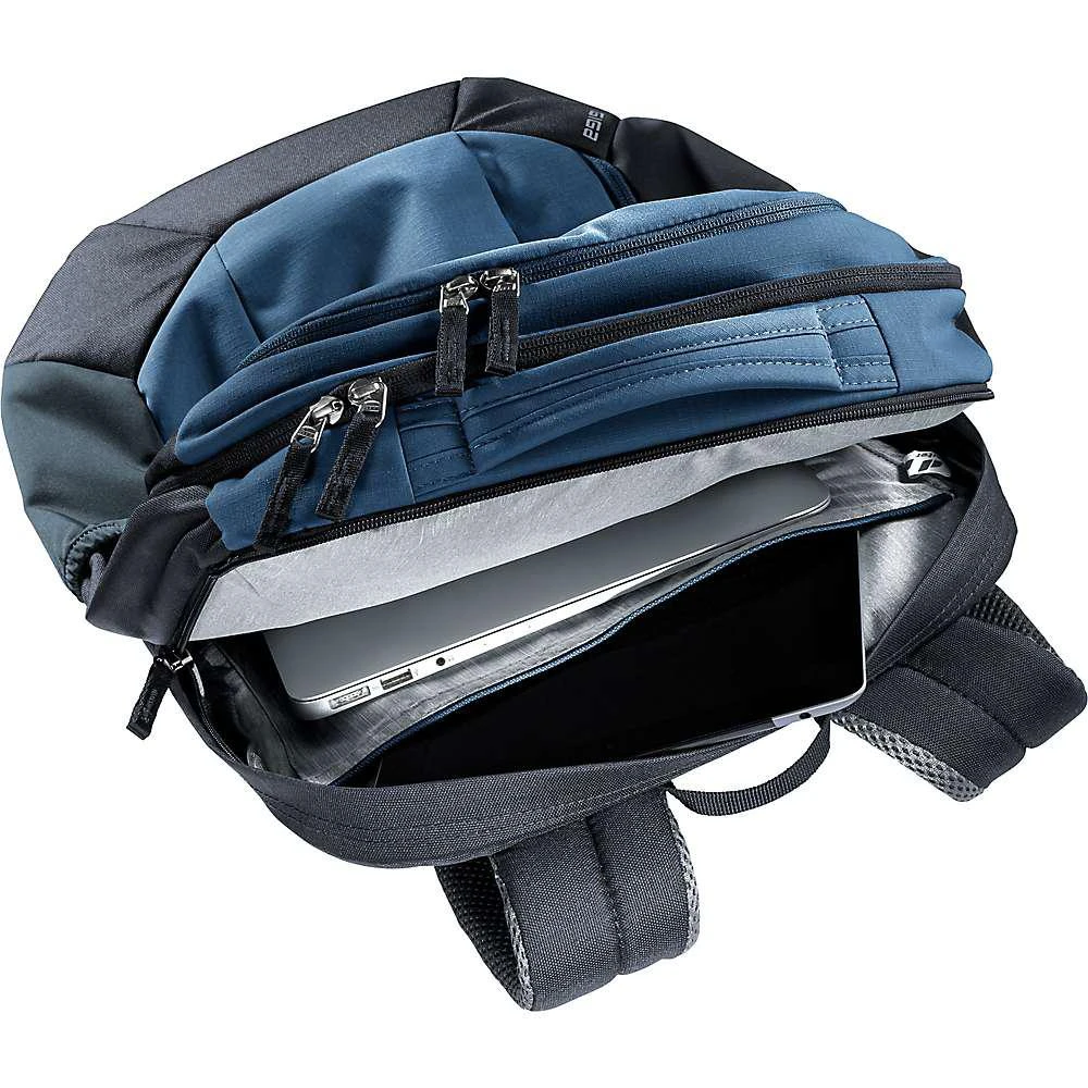 商品Deuter|Deuter Giga Pack,价格¥818,第3张图片详细描述