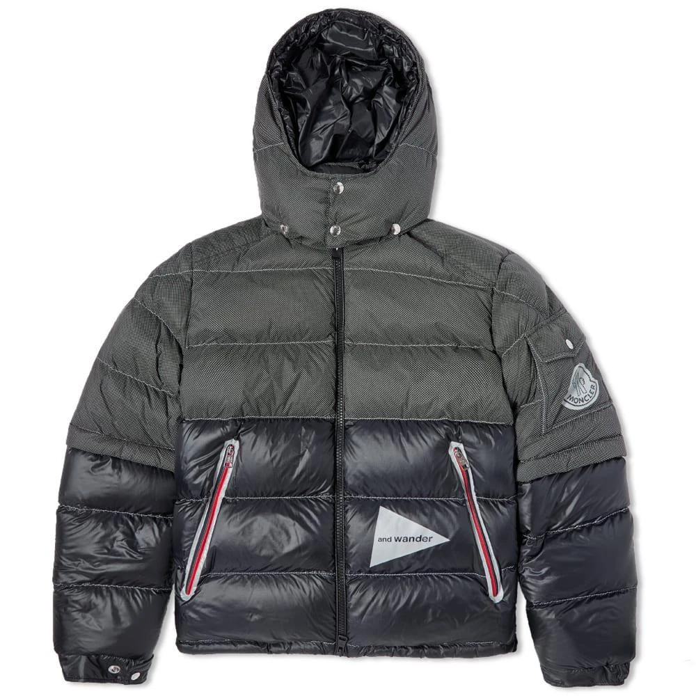 商品Moncler|Moncler Genius x and wander 2-Tone Down Jacket,价格¥23090,第1张图片