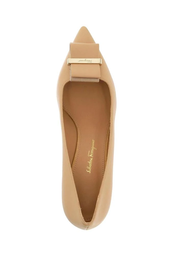 商品Salvatore Ferragamo|DOUBLE BOW PUMPS,价格¥4135,第3张图片详细描述
