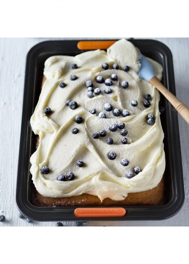 商品Le Creuset|Toughened non-stick rectangular cake tin 33cm,价格¥433,第3张图片详细描述