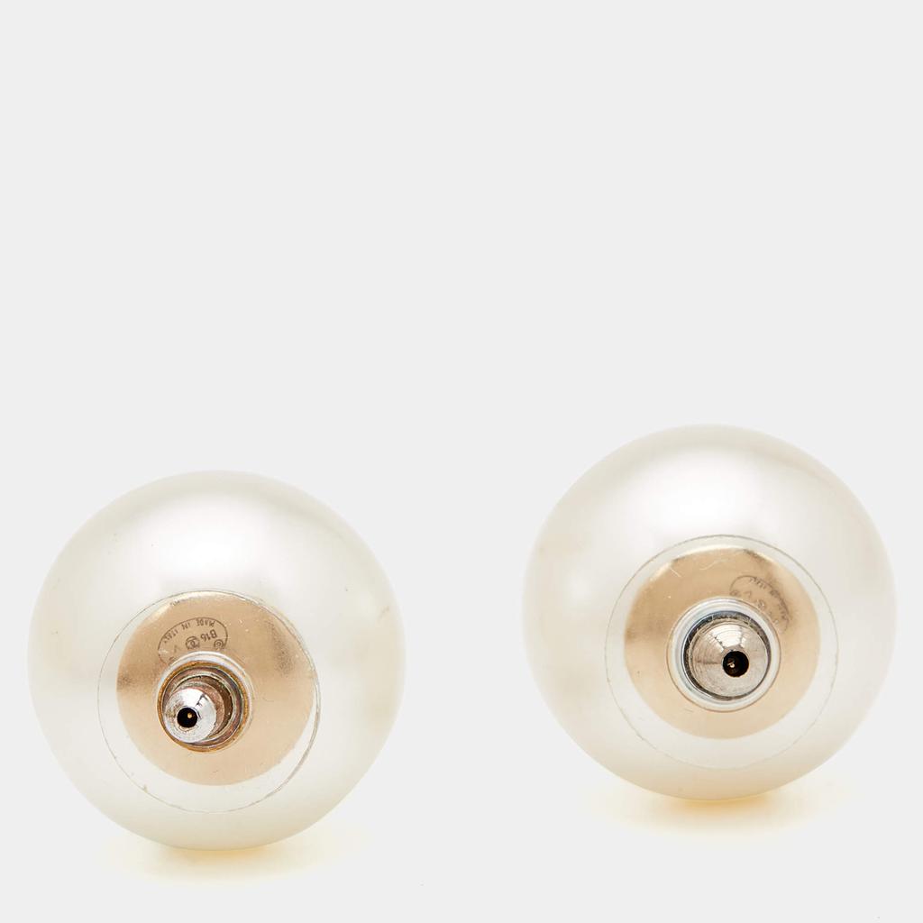 Chanel Gold Tone Large Faux pearl CC Stud Earrings商品第3张图片规格展示