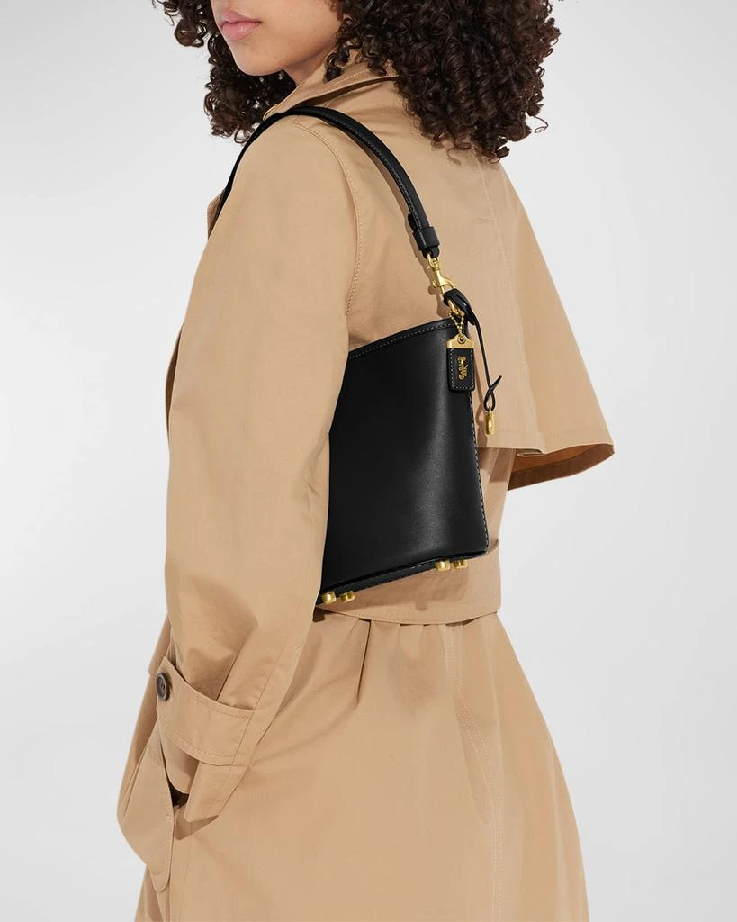 商品Coach|Dakota 16 Glove-Tanned Leather Bucket Bag,价格¥2906,第4张图片详细描述