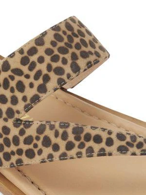 Lyla Leopard-Print Flat Sandals 商品