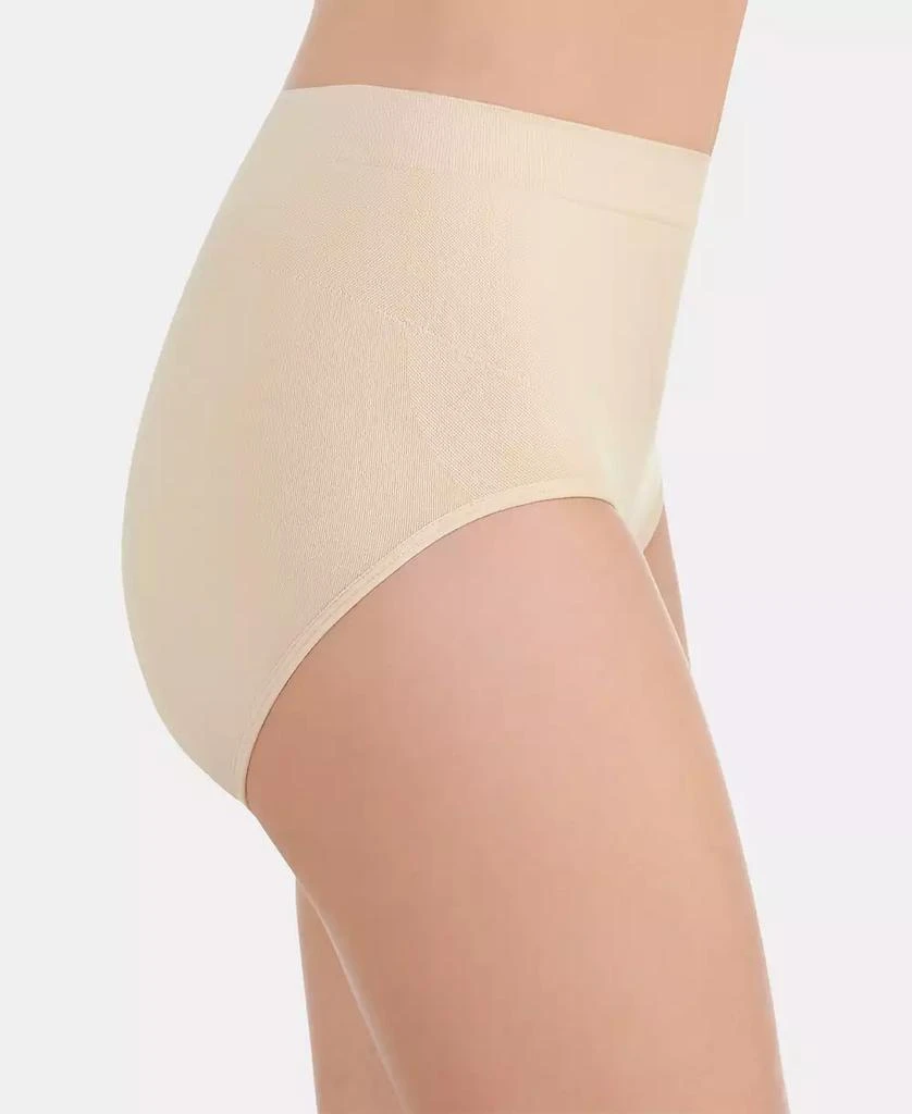 商品Vanity Fair|Seamless Smoothing Comfort Brief Underwear 13264, also available in extended sizes,价格¥95,第2张图片详细描述