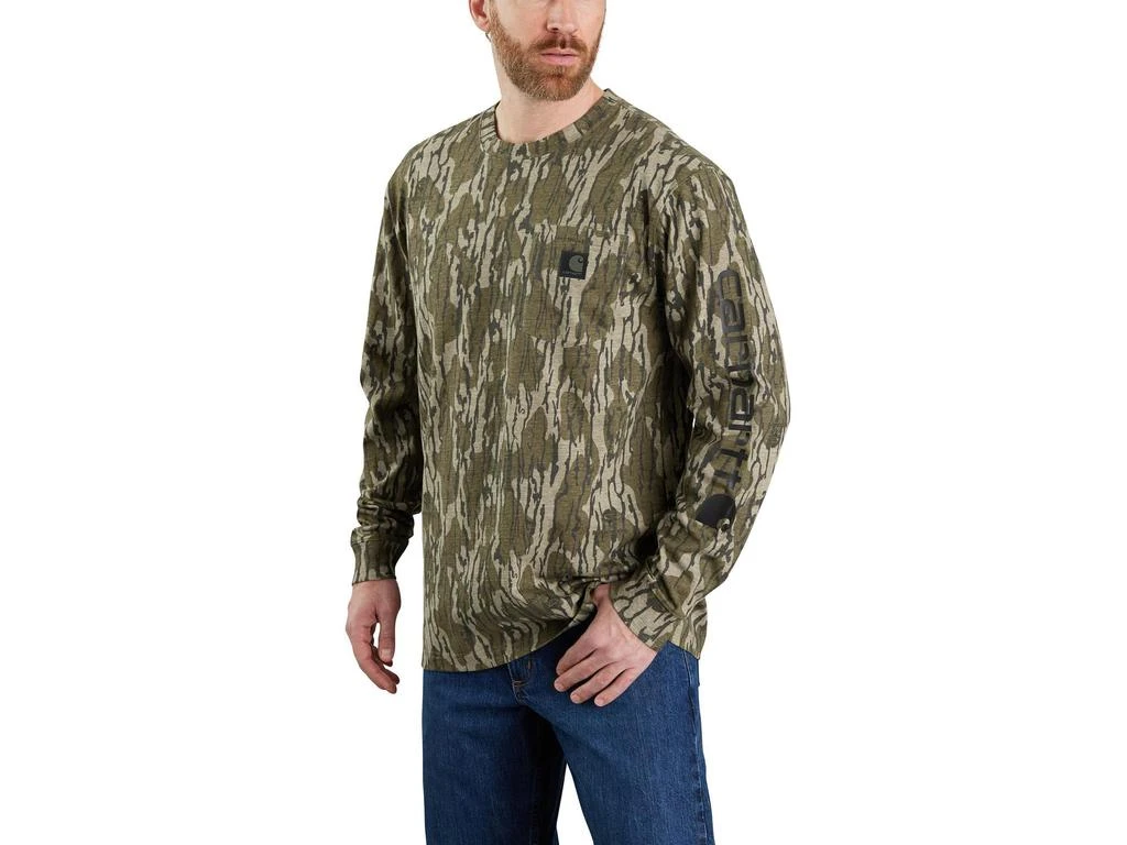 商品Carhartt|Loose Fit Heavyweight Long Sleeve Pocket Camo Logo Graphic T-Shirt,价格¥262,第1张图片