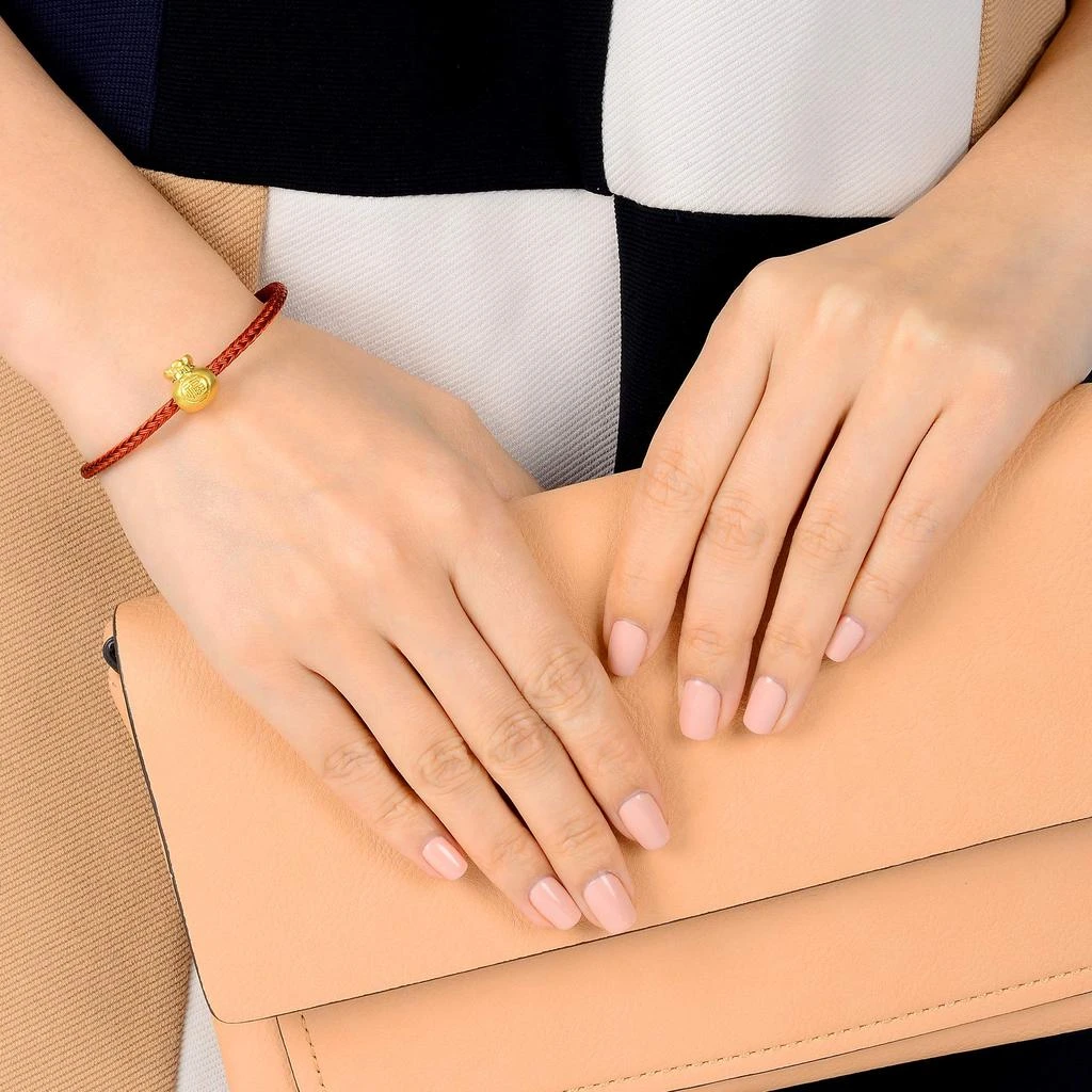 商品CHOW SANG SANG|CHOW SANG SANG 999 24K Solid Gold Blessing Bracelet, Fortune Bag Charm Red Bracelet for Women 89197C,价格¥2593,第3张图片详细描述