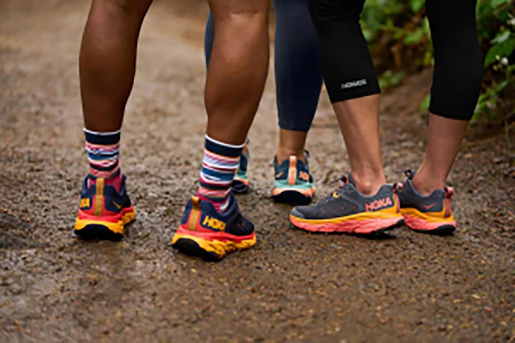 HOKA Women's Challenger ATR 6 Running Shoes 商品