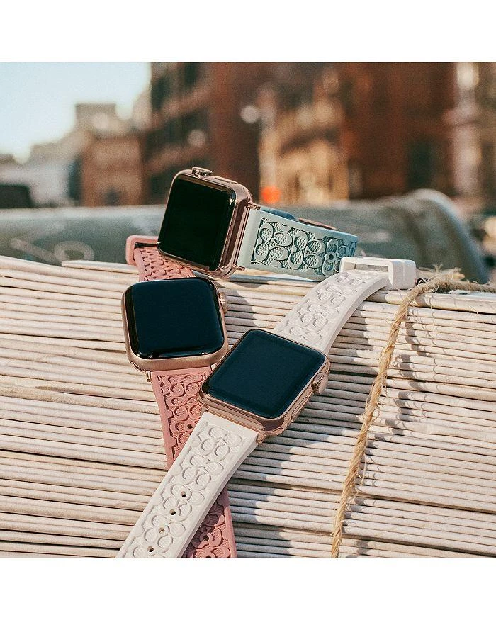 商品Coach|Apple Watch© Signature Rubber Strap, 38mm & 40mm,价格¥639,第2张图片详细描述