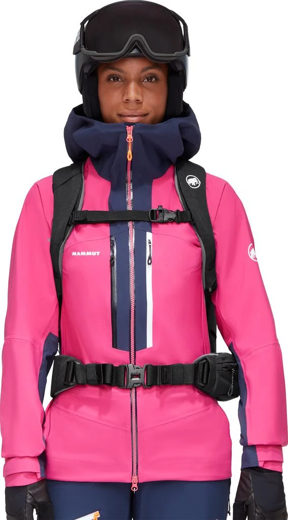 商品Mammut|Nirvana Backpack 35L - Women's,价格¥946,第3张图片详细描述