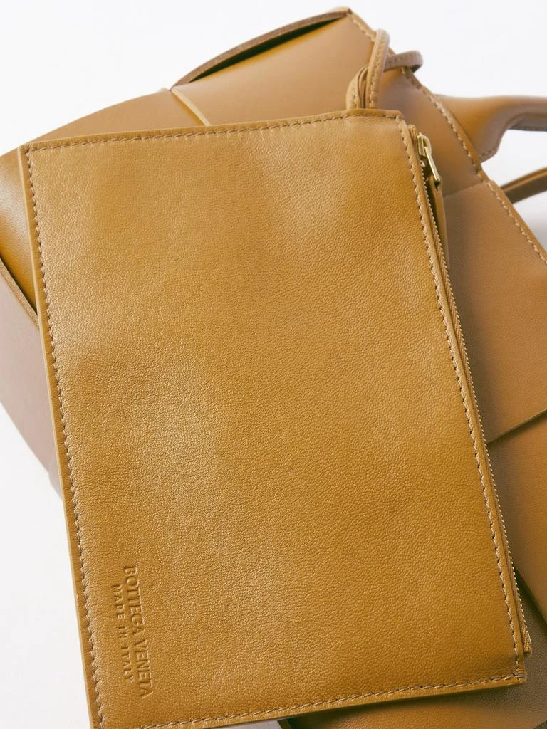 商品Bottega Veneta|Arco mini Intrecciato-leather tote bag,价格¥25004,第5张图片详细描述