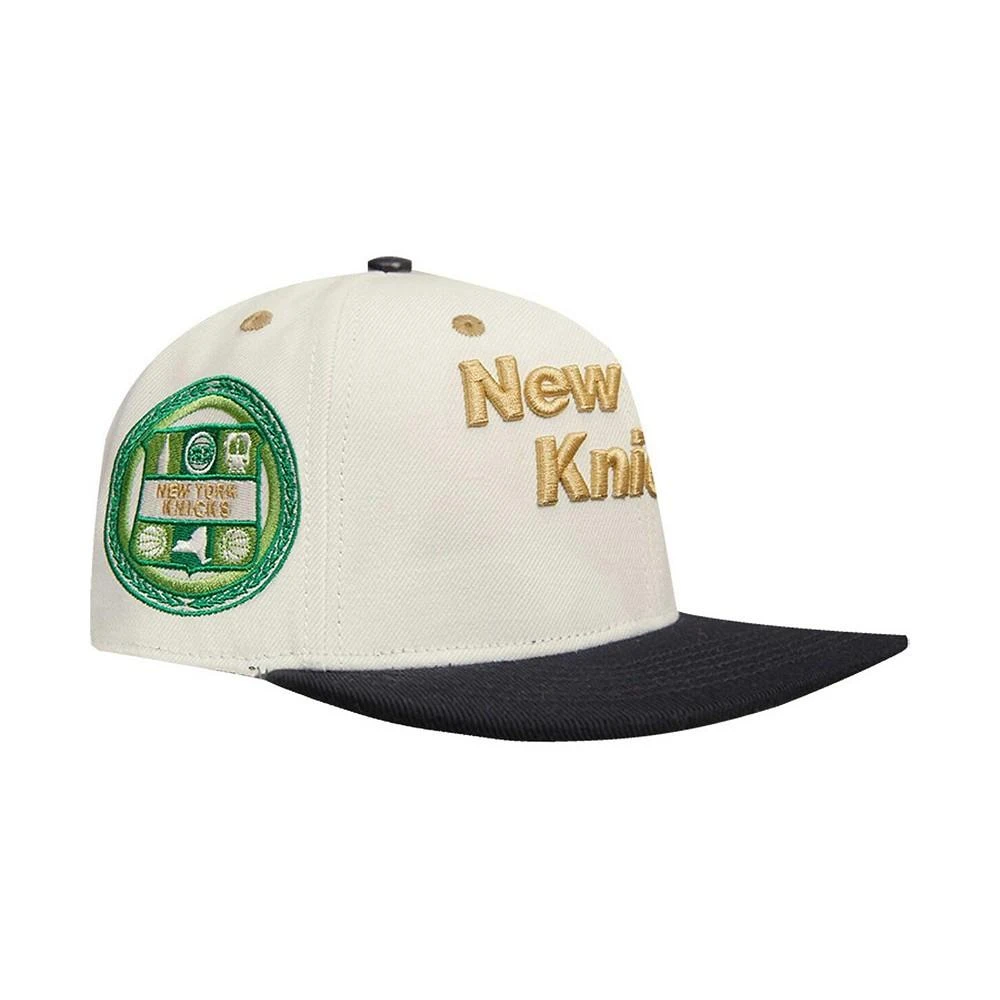 商品Pro Standard|Men's Cream, Black New York Knicks Album Cover Snapback Hat,价格¥299,第1张图片