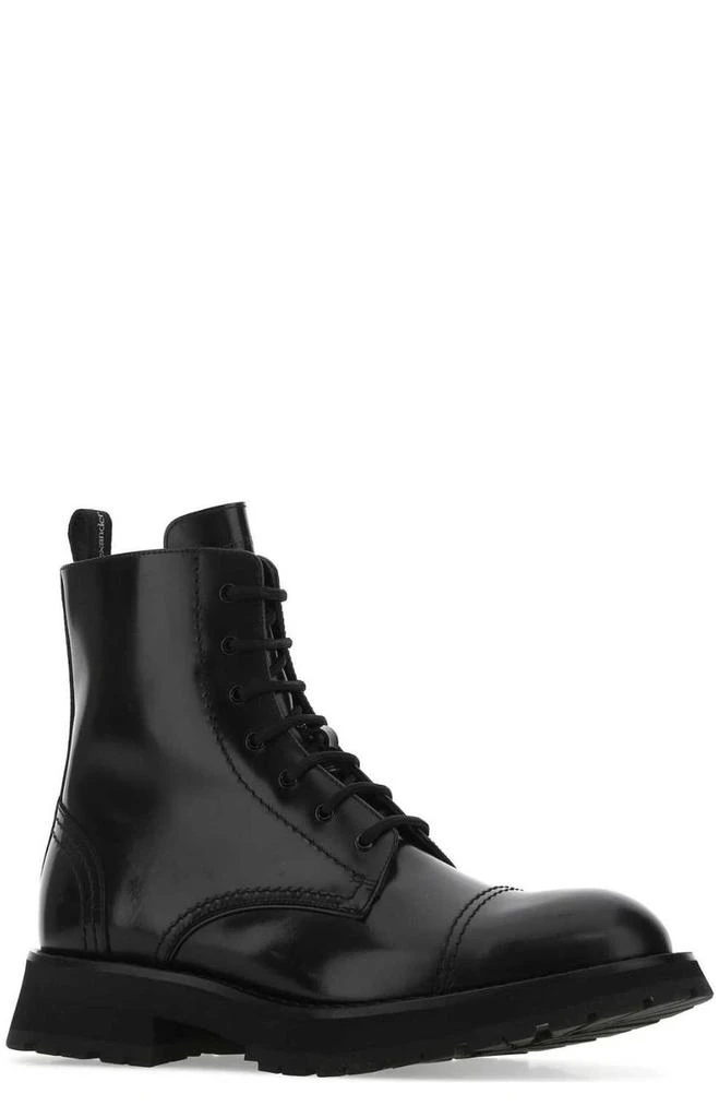 商品Alexander McQueen|Alexander McQueen Lace-Up Ankle Boots,价格¥4015,第2张图片详细描述