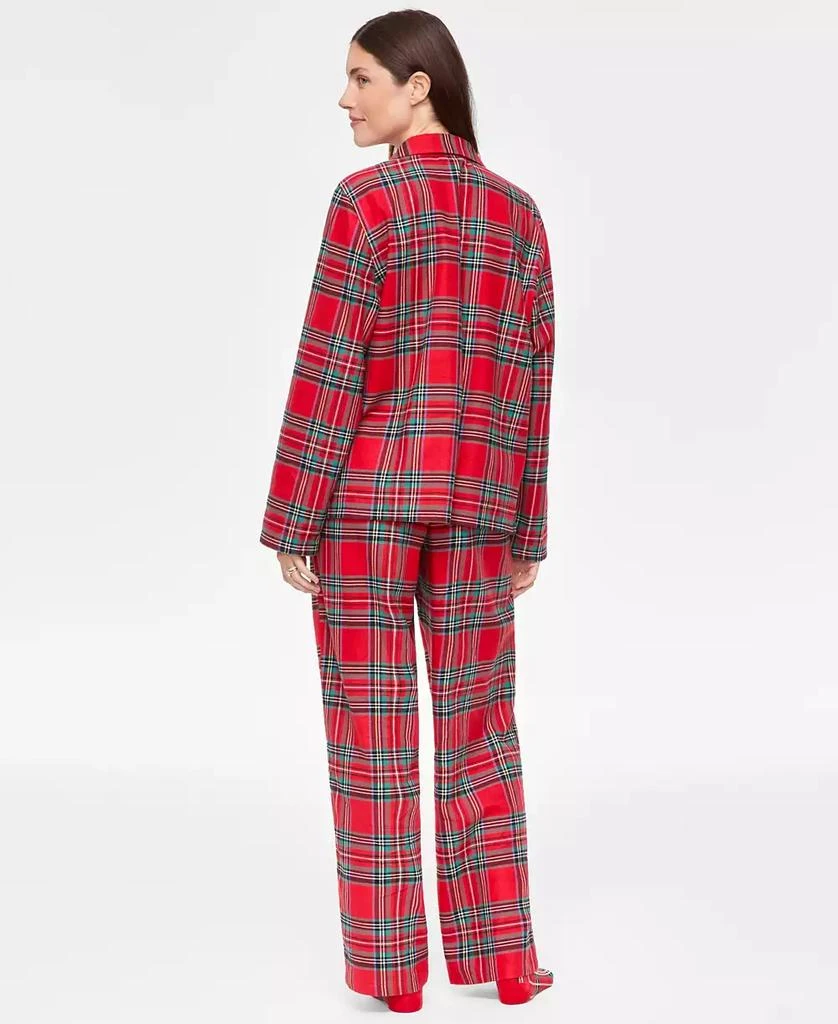 商品Holiday Lane|Women's Brinkley Plaid Notch Collar Matching Family Pajamas Set, Created for Macy's,价格¥136,第2张图片详细描述