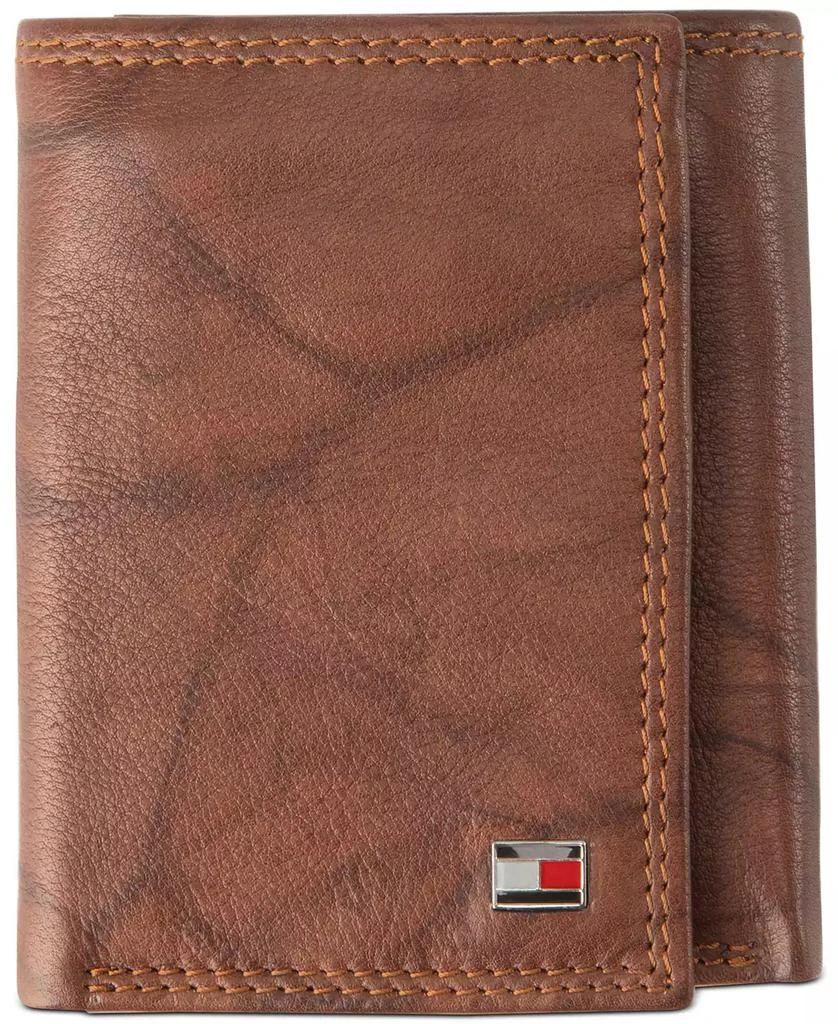 商品Tommy Hilfiger|Men's Leather Billfold Pocket RFID Wallet,价格¥378,第1张图片