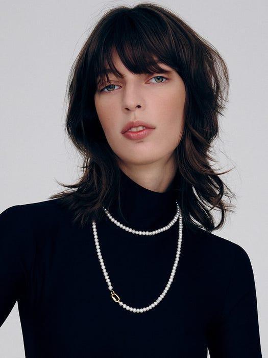商品hyeres-lor|Silver Freshwater Pearl Long Bead Necklace,价格¥3734,第1张图片