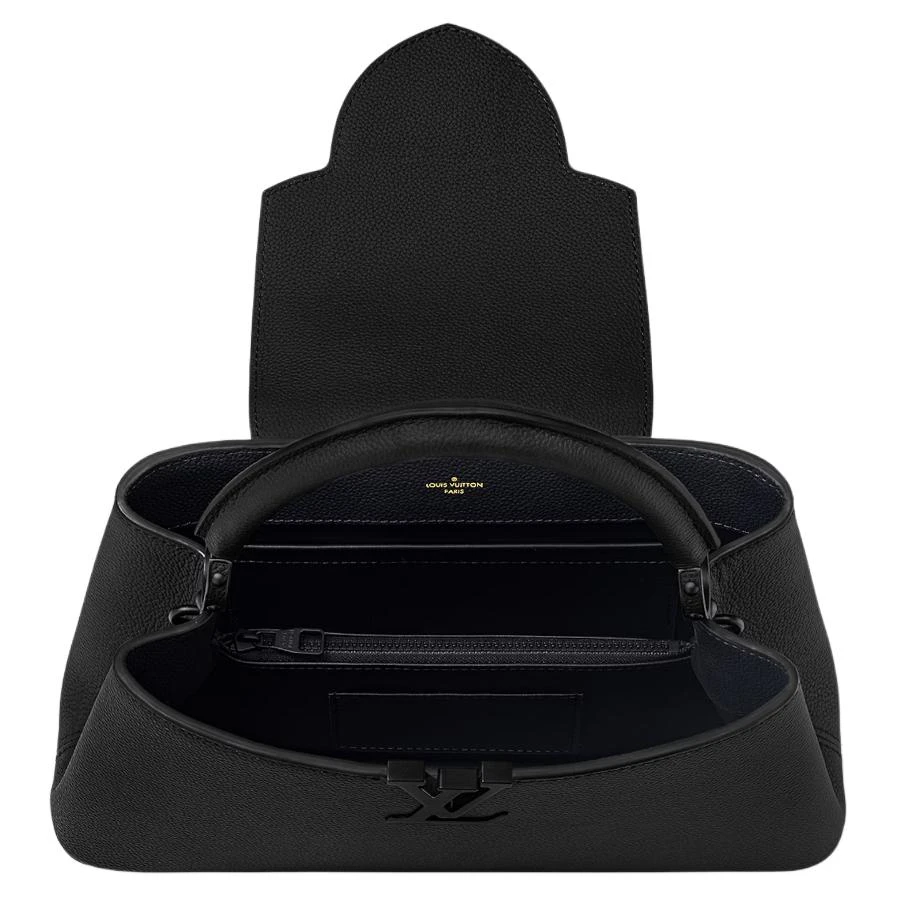 商品[国内直发] Louis Vuitton|Capucines EAST WEST 可拆卸可调节肩带 哑光牛皮革 单肩斜挎手提包 常规 女款 黑色,价格¥52459,第4张图片详细描述
