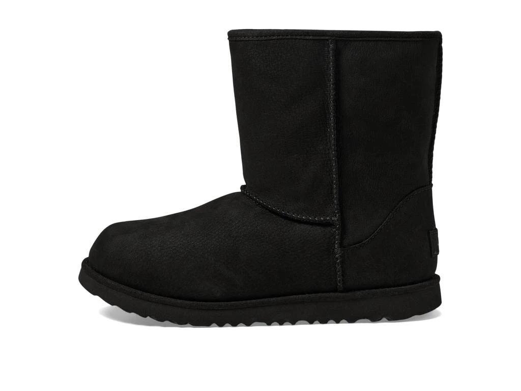 商品UGG|Classic Short II Waterproof (Little Kid/Big Kid),价格¥1117,第4张图片详细描述