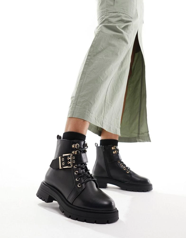 商品ASOS|ASOS DESIGN Wide Fit April lace up hiker boots in black,价格¥318,第2张图片详细描述