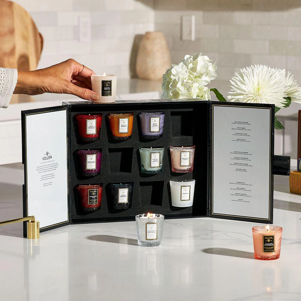 【包装盒轻微翘边、蜡油轻微溢出】Japonica Archive 12 Embossed Glass Candles Gift Set 商品