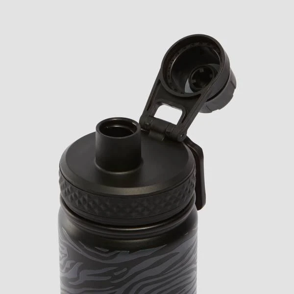 商品Myprotein|MP Zebra Printed Metal Water Bottle - Black/Graphite - 500ml,价格¥307,第4张图片详细描述