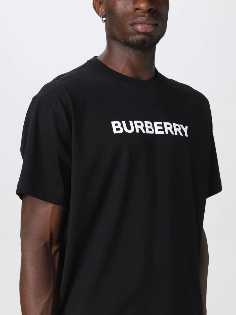 商品Burberry|Burberry oversize cotton t-shirt with logo,价格¥2120,第5张图片详细描述