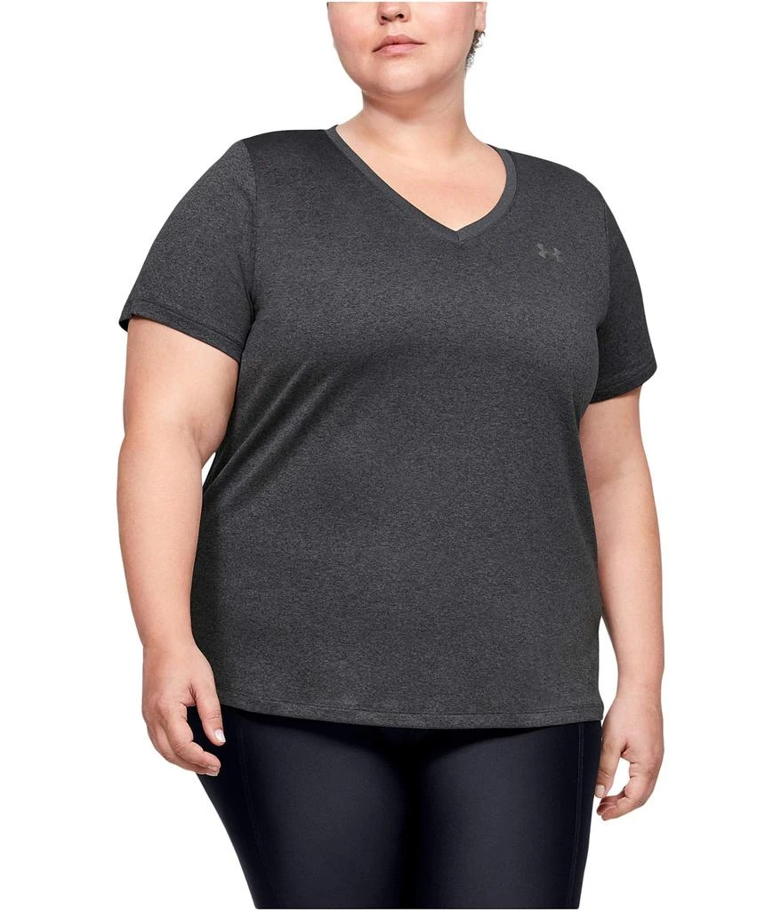 商品Under Armour|Plus Size Tech Solid Short Sleeve V-Neck,价格¥112,第1张图片