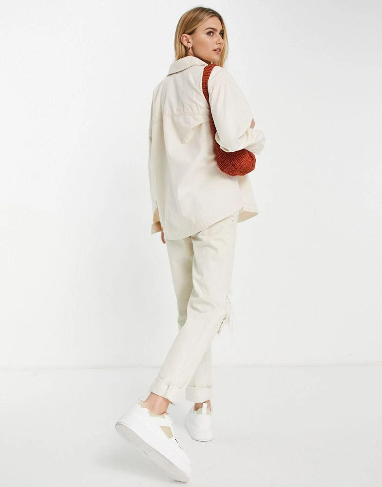 商品Topshop|Topshop oversized lightweight cotton shacket in ecru,价格¥247,第3张图片详细描述