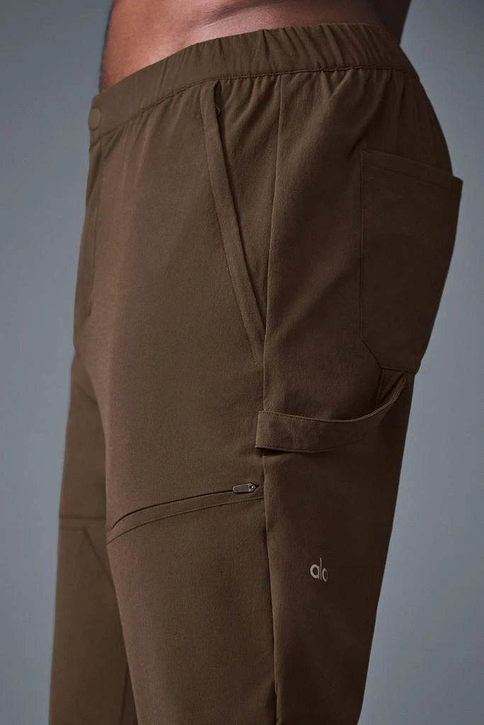 商品Alo|Co-Op Carpenter Track Pant - Espresso,价格¥1122,第4张图片详细描述