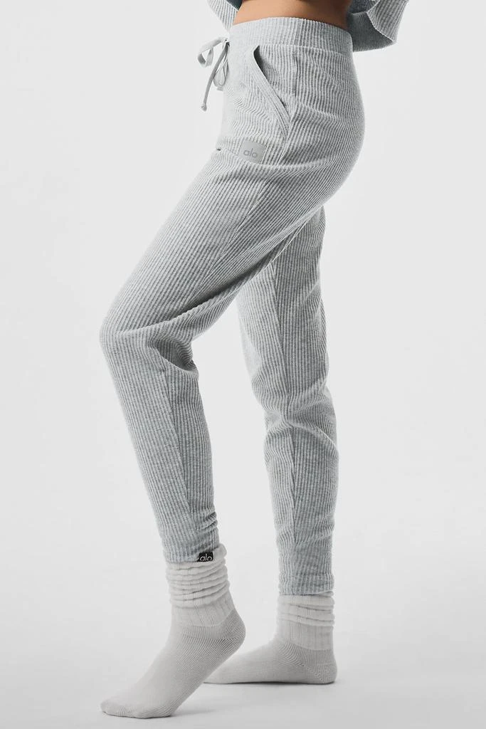 商品Alo|Muse Sweatpant - Athletic Heather Grey,价格¥809,第4张图片详细描述