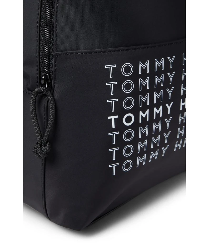 商品Tommy Hilfiger|Hayley II Medium Dome Backpack,价格¥348,第4张图片详细描述