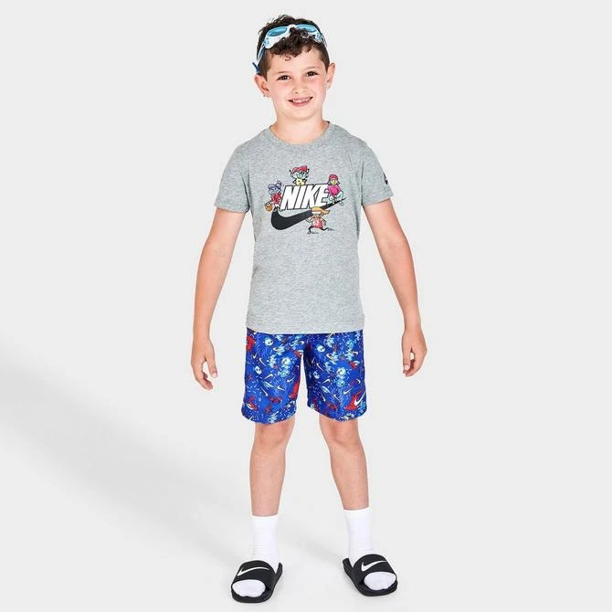 商品NIKE|Boys' Little Kids' Nike Sea Friends 6" Volley Swim Shorts,价格¥149,第2张图片详细描述
