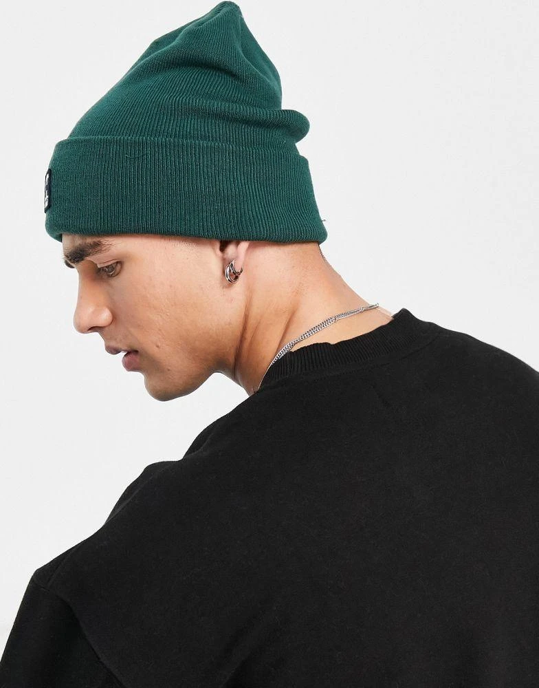 商品Helly Hansen|Helly Hansen urban cuff beanie in green,价格¥197,第2张图片详细描述