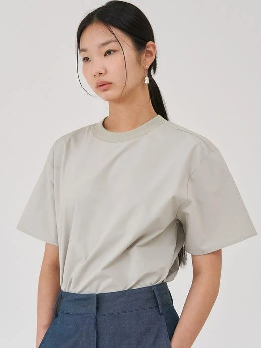 商品MORE OR LESS|Crispy Half Sleeve Shirts (Green Tea),价格¥809,第2张图片详细描述