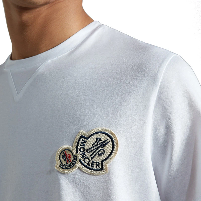 【预售3-7天】Moncler/蒙克莱 22年秋冬新款 男士光学白色纯棉Logo贴片短袖T恤H20918C000268390Y001 商品