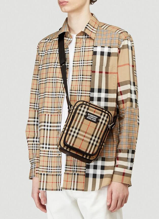 商品Burberry|Vintage Check Crossbody Bag in Beige,价格¥9084,第2张图片详细描述