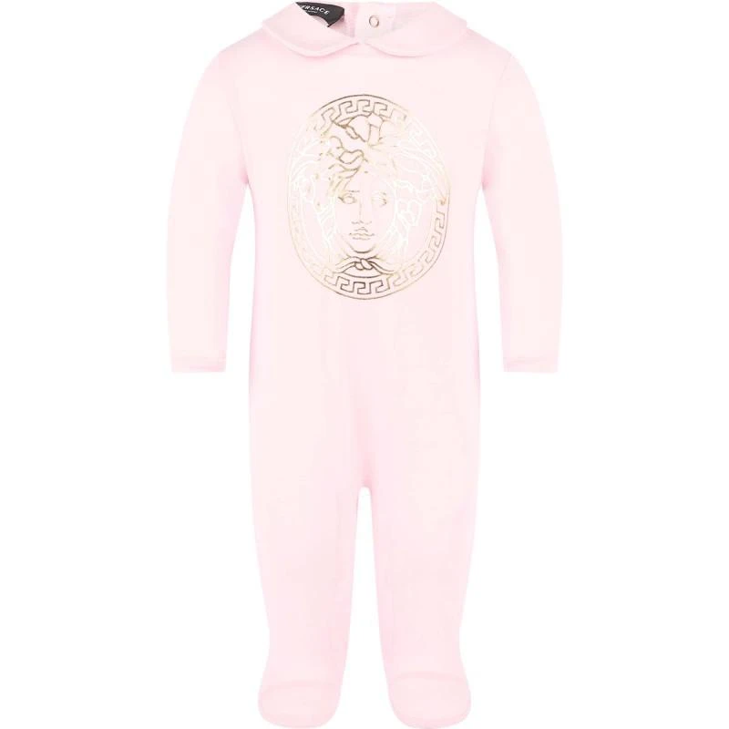 商品Young Versace|Golden medusa head logo one piece and baby cap set in light pink,价格¥2572,第2张图片详细描述