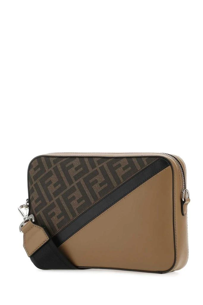 商品Fendi|Fendi Monogram Panelled Messenger Bag,价格¥7838,第3张图片详细描述