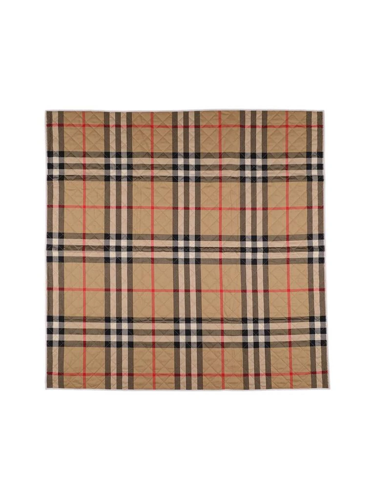 商品Burberry|Check Print Quilted Cotton Blanket,价格¥2223,第1张图片