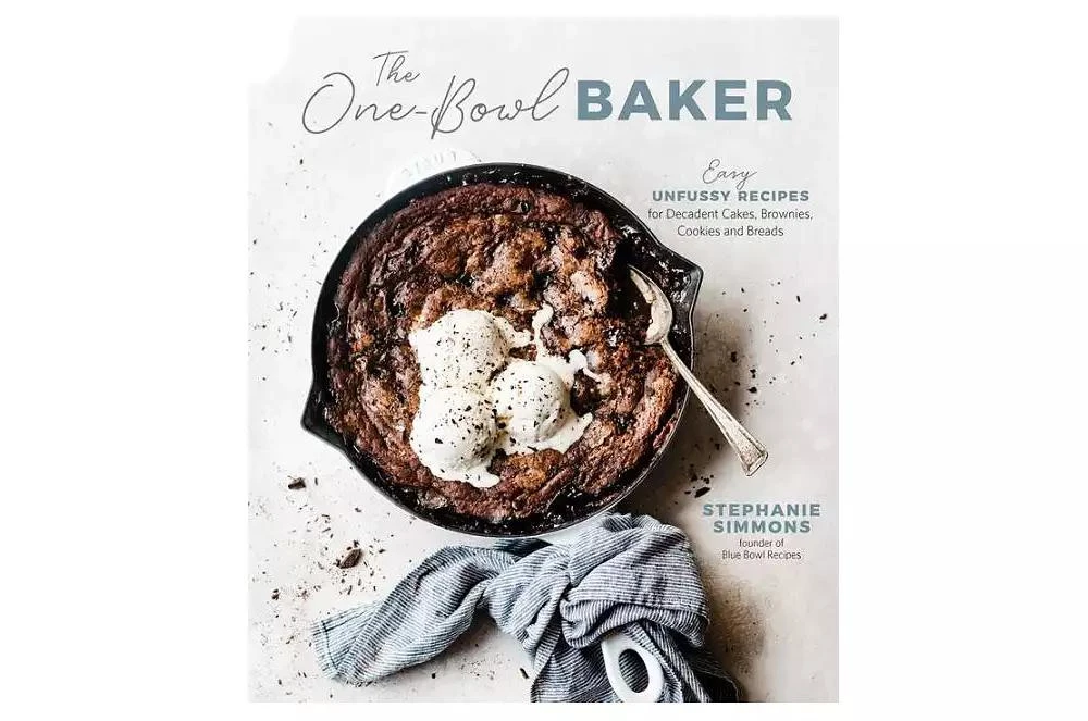 商品Barnes & Noble|The One-Bowl Baker: Easy, Unfussy Recipes for Decadent Cakes, Brownies, Cookies and Breads by Stephanie Simmons,价格¥165,第1张图片