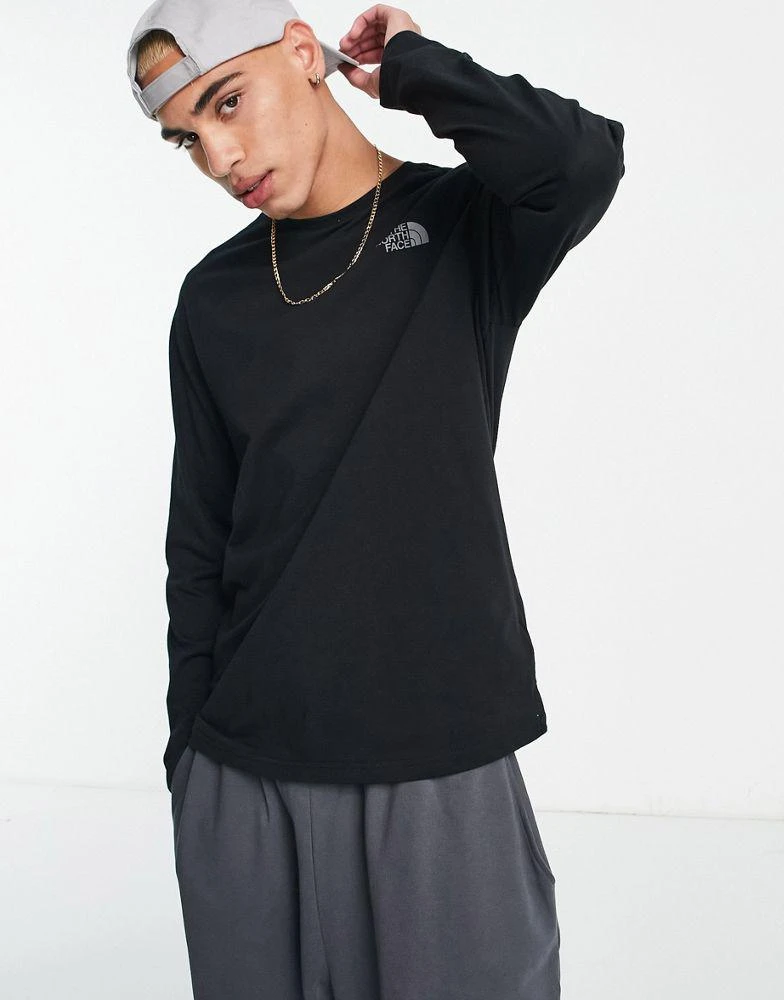 商品The North Face|The North Face Easy long sleeve t-shirt in black,价格¥228,第2张图片详细描述