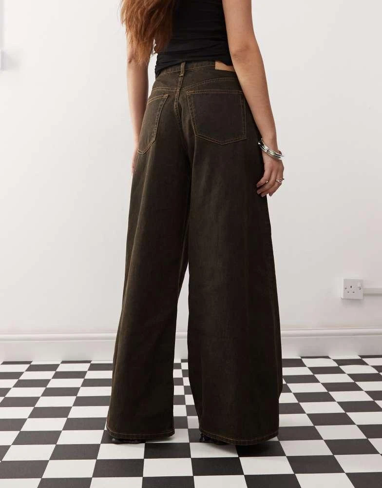 商品Weekday|Weekday Telescope mid waist extreme baggy jeans in brown,价格¥445,第4张图片详细描述
