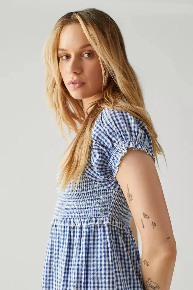 商品Urban Outfitters|UO Marseille Gingham Smocked Mini Dress,价格¥227,第4张图片详细描述