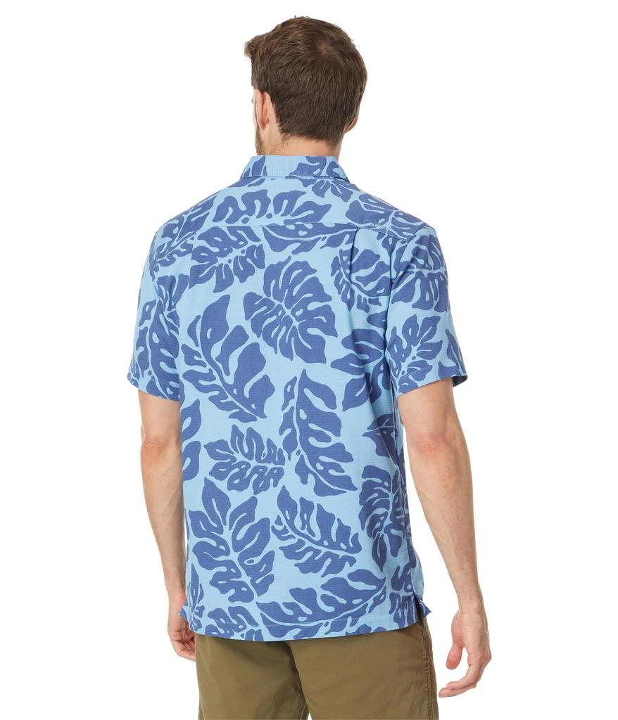 商品Quiksilver|Waterfall Rain Button-Up Shirt,价格¥365,第3张图片详细描述