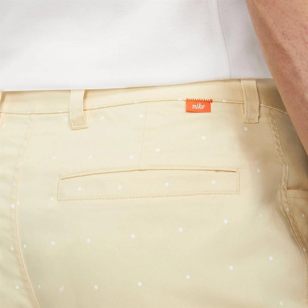商品NIKE|Nike Men's Chino Dot 10.5'' Golf Shorts,价格¥580,第5张图片详细描述