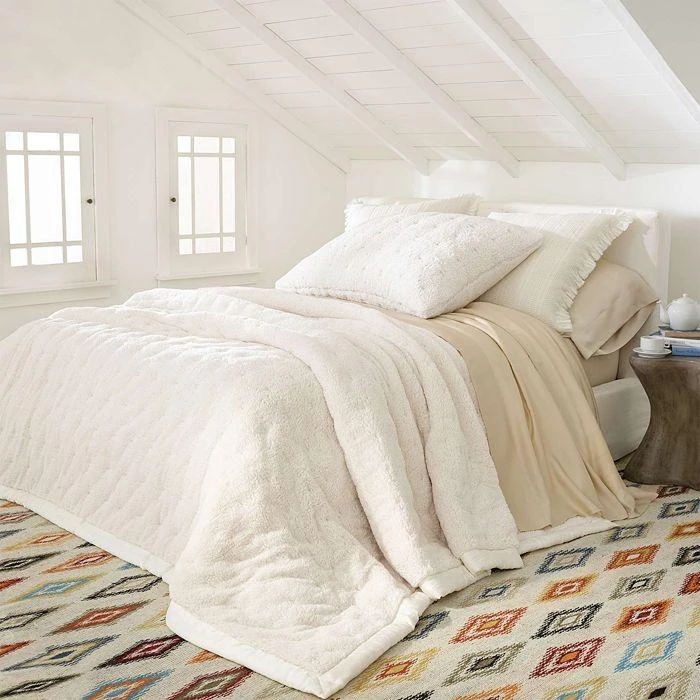 商品Annie Selke|Marshmallow Fleece Puff Coverlet, Twin,价格¥2228,第2张图片详细描述