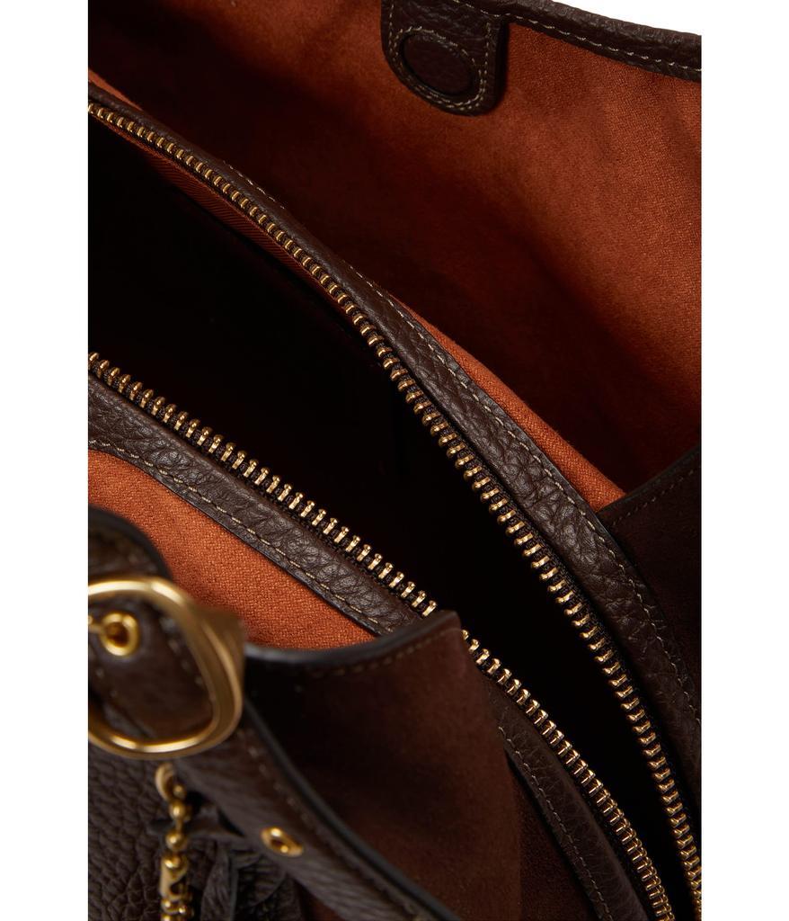 商品Coach|Mixed Leather with Suede Gusset Lori Shoulder Bag,价格¥3143,第5张图片详细描述