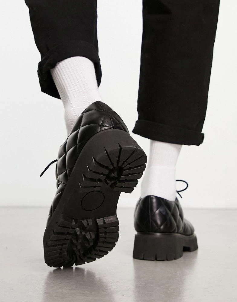 商品Koi Footwear|KOI Snug Cave quilted lace up shoes in black,价格¥465,第2张图片详细描述