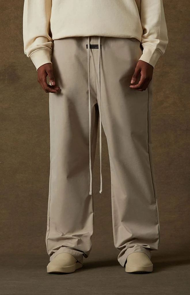 商品Essentials|Smoke Relaxed Trousers,价格¥542,第2张图片详细描述