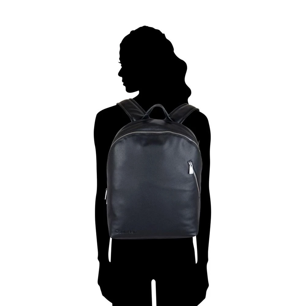 商品Calvin Klein|Men's Plaque Backpack,价格¥1357,第5张图片详细描述
